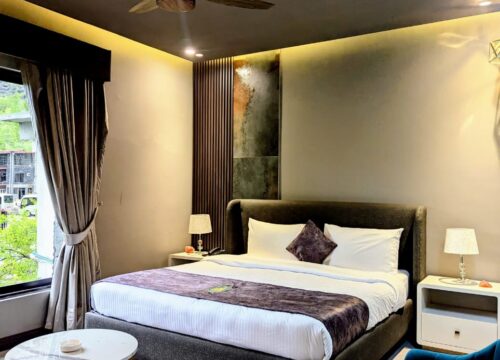 1. Premium Room