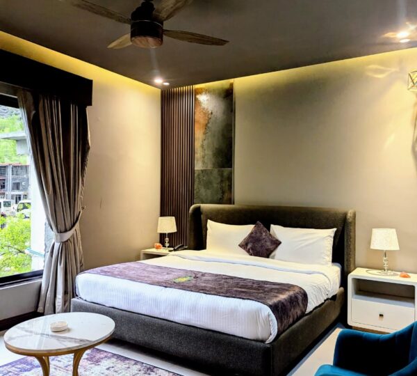 1. Premium Room