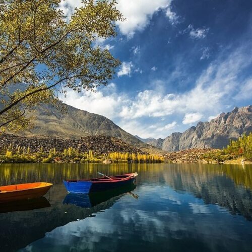 Upper Kachura Lake